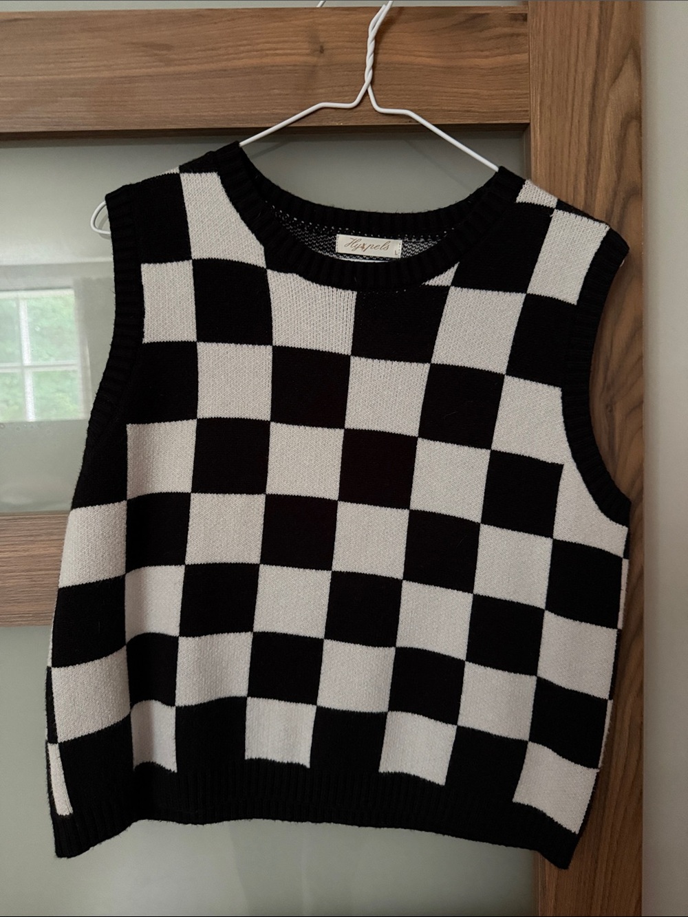 Plaid Sweater-vest